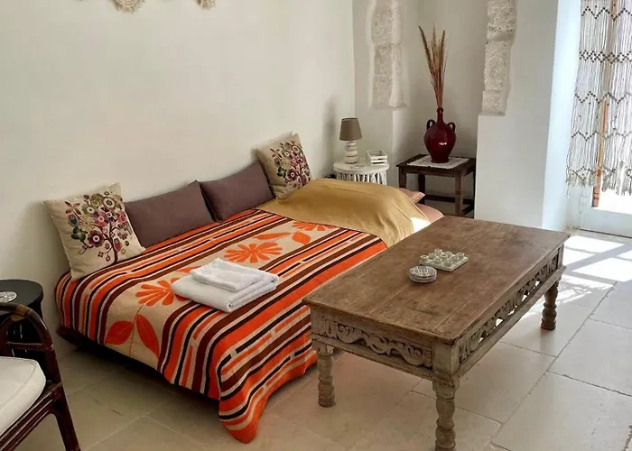 Charming 2 Bedroom In Town! Сasa de vacaciones *